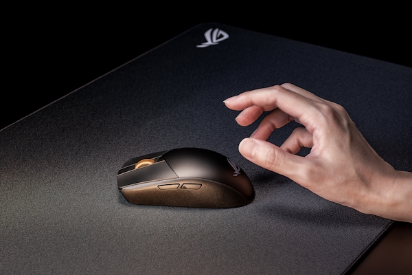 ROG_Strix_Impact_III_Wireless.PT19 Chuột gaming ASUS ROG Strix Impact III Wireless