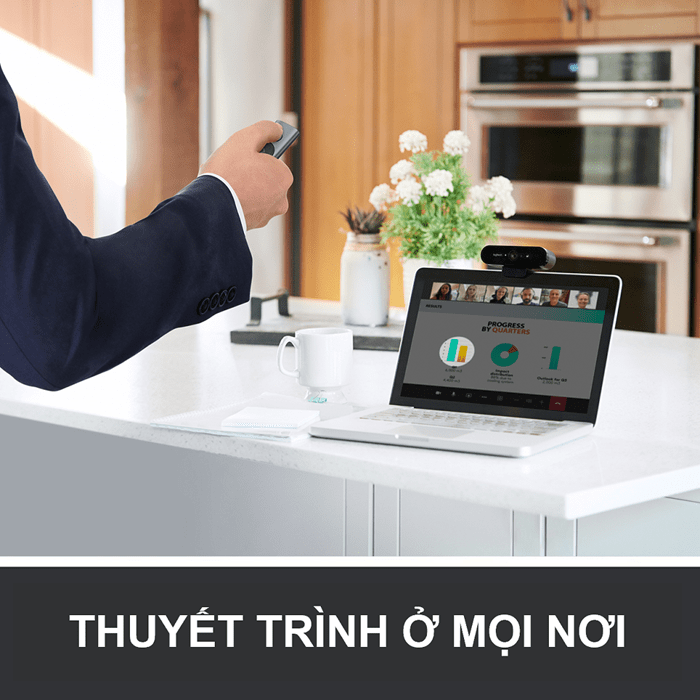 But-trinh-chieu-spotlight-logitech 1 blank